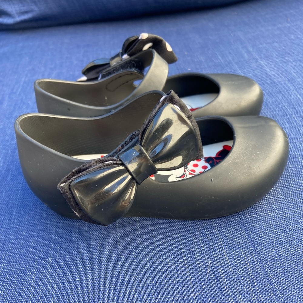 Size 8 Mini Melissa Minnie Mouse